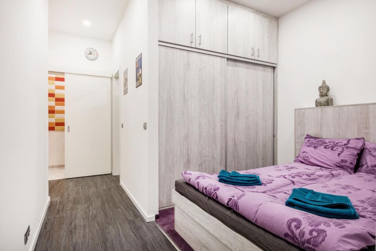 Centre Point Apartment Budapest Luaran gambar