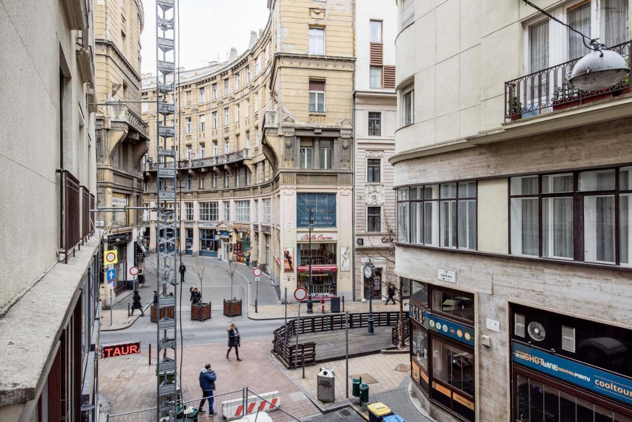 Centre Point Apartment Budapest Luaran gambar