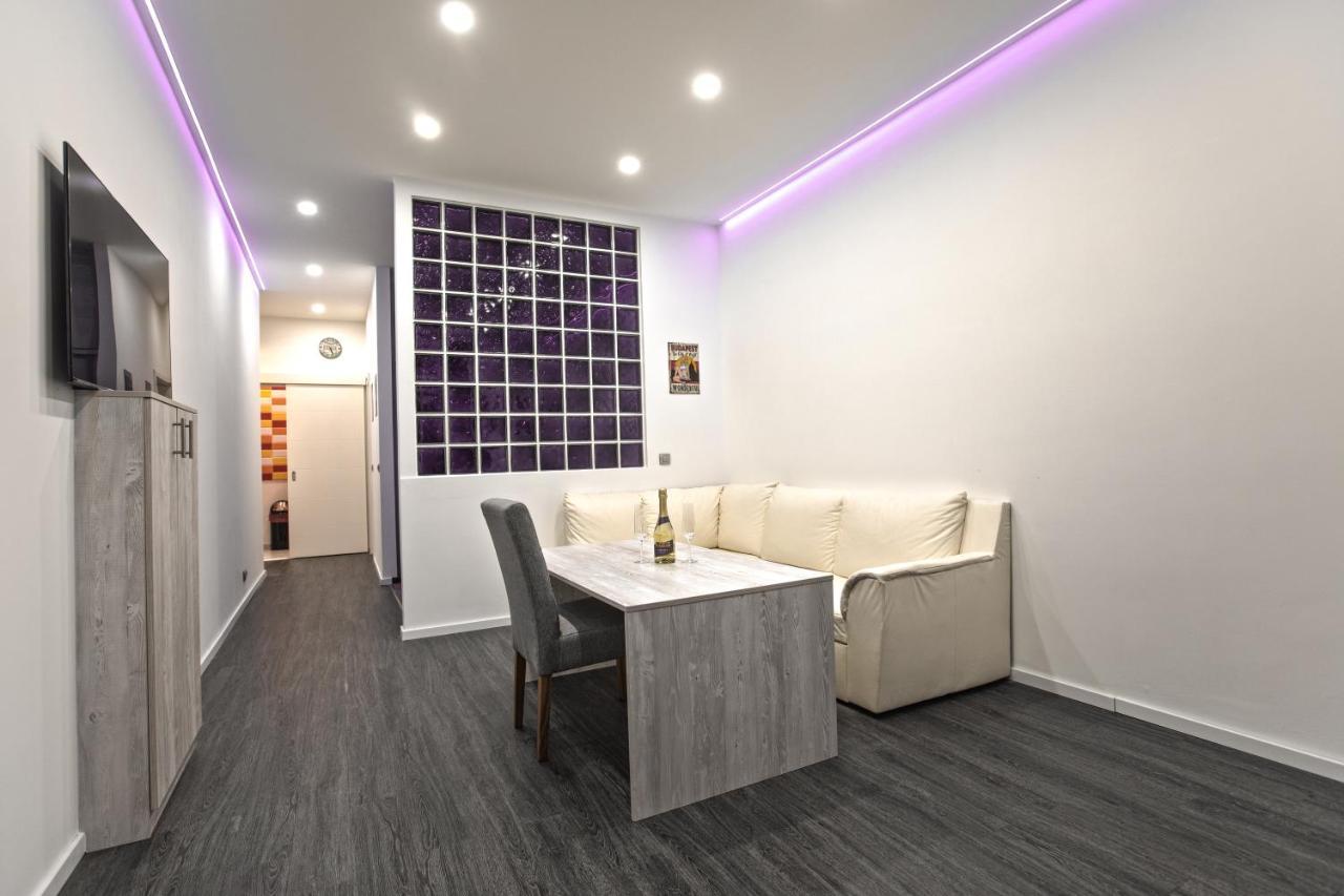 Centre Point Apartment Budapest Luaran gambar